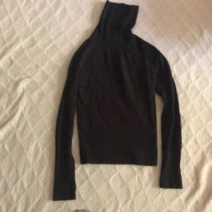 Black Knitted turtleneck in Women’s S